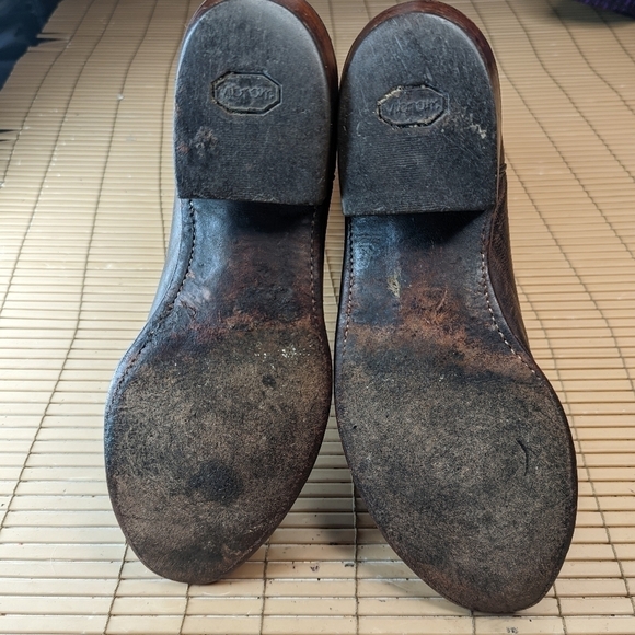 Lucchese \